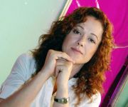 Никому не пожелала бы участи Фикрет – Бенну Йылдырымлар, актриса, снявшаяся в сериале "Листопад" (фотосессия)